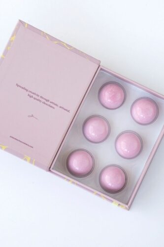 Box of 6 Bonbons in Pink