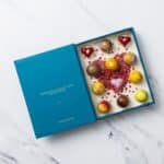 12 Bonbons Box Valentine's Illustration